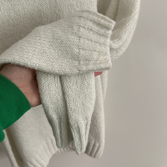 Old Navy | Sweater - Picture 7 of 8